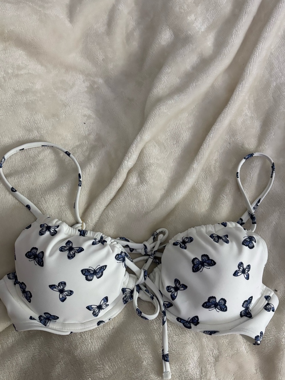 Hollister bikini top - Picture 2 of 5